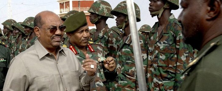 أخبار السودان اليوم : دعوات للنزول في مسيرات تأييد وتواصل الإعتصام لليوم الخامس