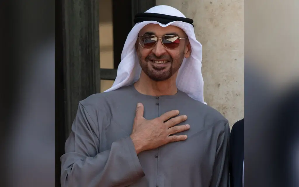 صورة فخمة للشيخ محمد بن زايد