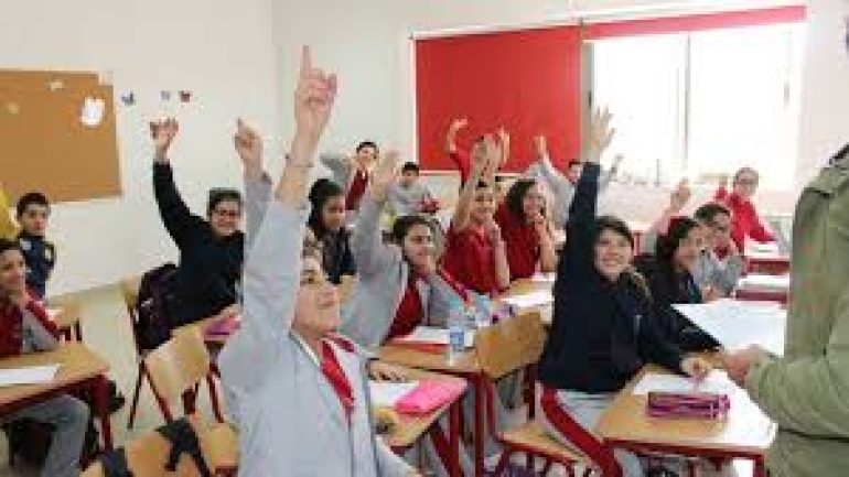 المدارس الحكومية في قطر للأجانب