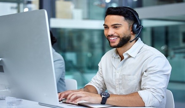 رقم خدمة عملاء اتصالات مجانًا